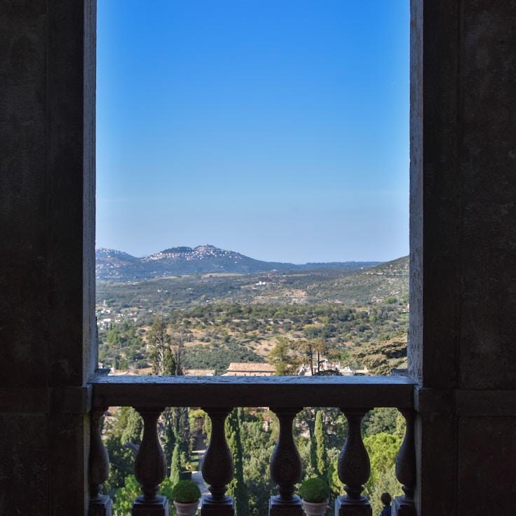 Outdoor terrace seating suitable for families in Madrid